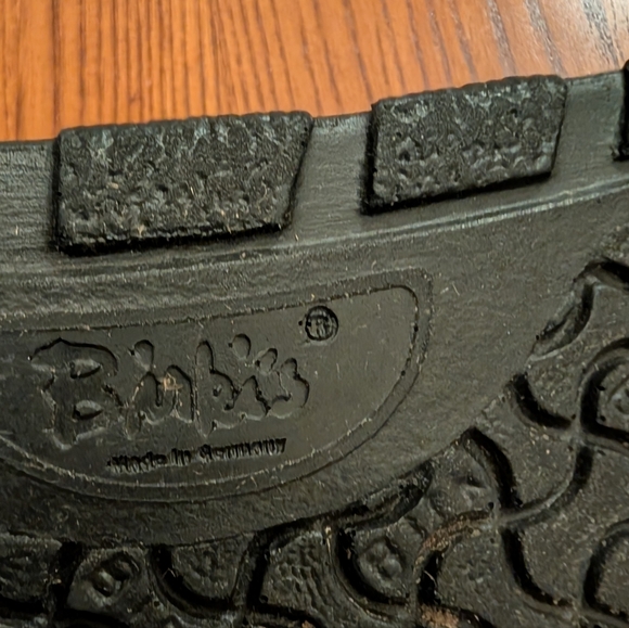 Birki's Floral Black Sandals, Size 39 - Picture 6 of 8